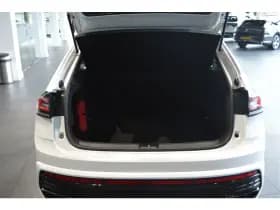 Volkswagen Taigo 1.5 TSI 2X R-LINE Black Style camera led 18 inch 150 pk !! thumbnail 8