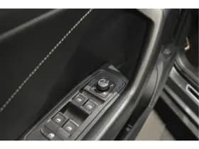 Volkswagen T-Roc 1.5 TSI 3X R-LINE Black Style keyless camera led 18 inch !! thumbnail 17