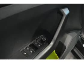 Volkswagen T-Cross 1.0 TSI 2X R-Line clima camera carplay led pdc 18 inch !! thumbnail 14