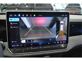 Volkswagen Passat Variant 2.0 TDI 3X R-LINE head up pano trekhaak 18 inch 150 pk !! thumbnail 26