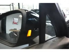 Volkswagen Tiguan 2.0 TDI 3X R-LINE Black Style camera 20 inch 150 pk !! thumbnail 16