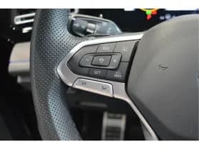 Volkswagen Tiguan 2.0 TDI 3X R-LINE Black Style camera 20 inch 150 pk !! thumbnail 17