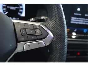 Volkswagen Tiguan 2.0 TDI 3X R-LINE Black Style camera 20 inch 150 pk !! thumbnail 18