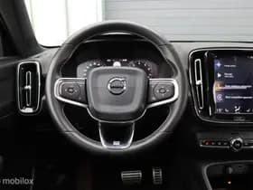 Volvo XC40 thumbnail 16