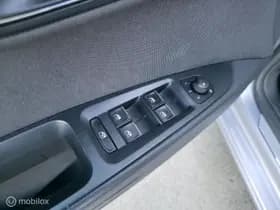 SEAT Leon thumbnail 28