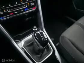 Volkswagen T-Roc thumbnail 20