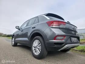 Volkswagen T-Roc thumbnail 28