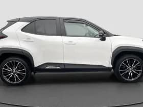 Toyota Yaris Cross 1.5 Hybrid AWD Executive | Panodak | HUD | Trekhaak | 360 camera thumbnail 5