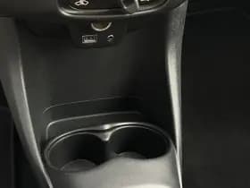 Toyota Aygo 1.0 VVT-i x-fun | 5drs | airco! thumbnail 17