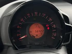 Toyota Aygo 1.0 VVT-i x-fun | 5drs | airco! thumbnail 10