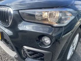 BMW X1 sDrive18i Executive | camera | climate | e. achterklep! thumbnail 24