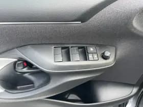 Toyota Yaris 1.5 Hybrid Dynamic | Stoelverw | Camera | Adaptive | Virtual | thumbnail 14