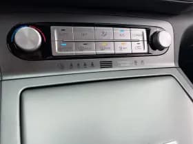 Hyundai KONA EV Fashion Design 39 kWh | 99% SOH | Audio plus | Weinig km's | Navi | thumbnail 7