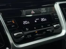 Kia Sorento 1.6 PHEV 4WD ExecutiveLine 7p. | Pano | Stoelverkoeling | Leder thumbnail 19