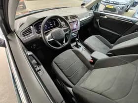 Volkswagen Tiguan 1.5 TSI ELEGANCE AUTOMAAT thumbnail 15