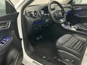 MG EHS 1.5 TGDI PHEV LUXURY thumbnail 8