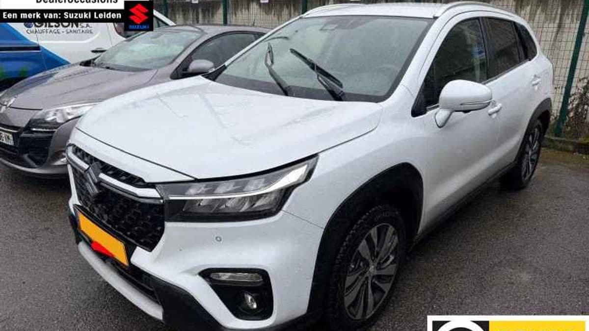 Suzuki S-Cross 1.5 HYBRID STYLE AUTOMAAT — foto 1