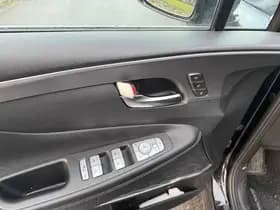 Hyundai Santa Fe 1.6 T-GDI HEV PREMIUM SKY AUT. thumbnail 11