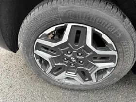 Hyundai Santa Fe 1.6 T-GDI HEV PREMIUM SKY AUT. thumbnail 22