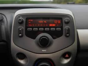 Peugeot 108 1.0 e- VTi Active 1e Eigenaar 25.600 + NAP NL- auto thumbnail 17