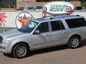 Lincoln NAVIGATOR Lang V8 7/ 8 pers. King of the road! thumbnail 15