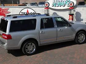 Lincoln NAVIGATOR Lang V8 7/ 8 pers. King of the road! thumbnail 16