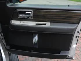 Lincoln NAVIGATOR Lang V8 7/ 8 pers. King of the road! thumbnail 39