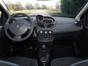 Renault Twingo 1.2 16V Parisienne 61.100 km +NAP NL- auto thumbnail 16