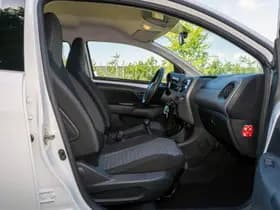 Peugeot 108 1.0 e- VTi Active 40.380 km +NAP NL- auto thumbnail 13