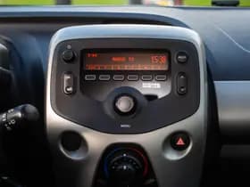 Peugeot 108 1.0 e- VTi Active 69.700 km +NAP NL- auto thumbnail 16