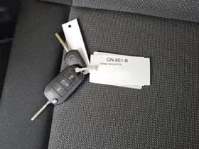 Citroen C4 Cactus 1.2 PureTech Live 1e Eig. 23.900 km +NAP NL- auto thumbnail 24