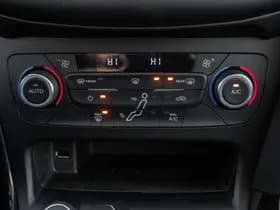 Ford Focus 1.0 Titanium Edition 68.400 km +NAP NL- auto thumbnail 16