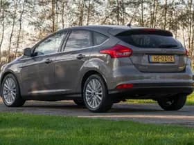 Ford Focus 1.0 Titanium Edition 68.400 km +NAP NL- auto thumbnail 5