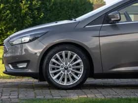 Ford Focus 1.0 Titanium Edition 68.400 km +NAP NL- auto thumbnail 7