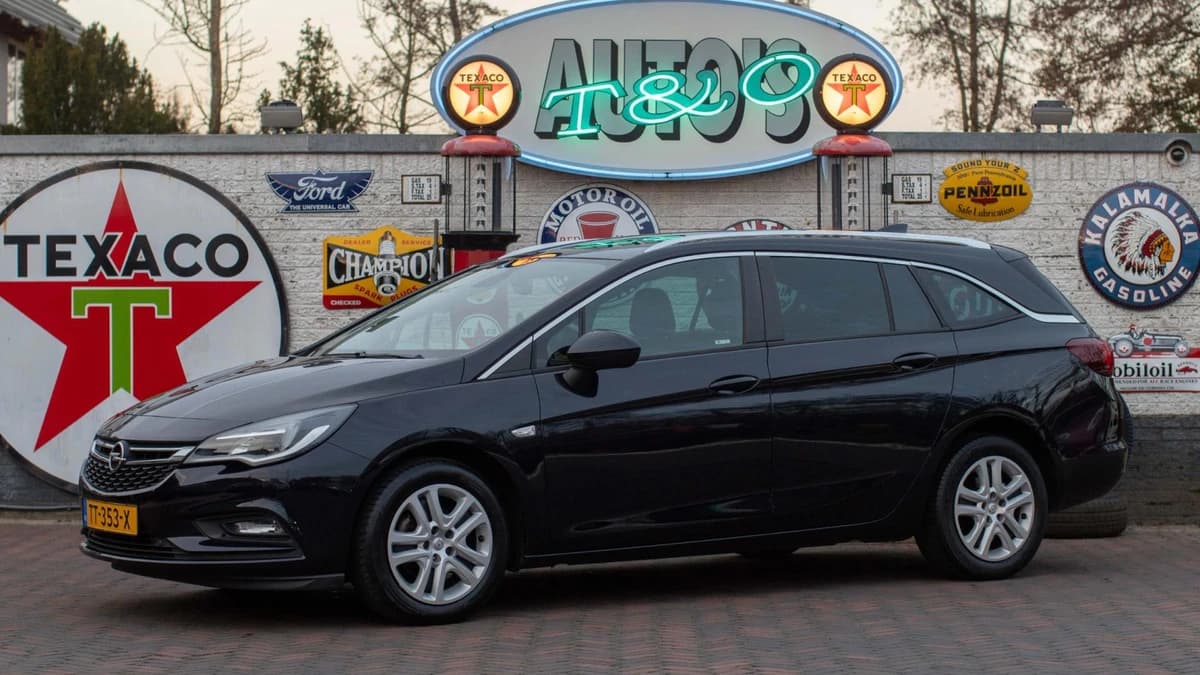 Opel Astra Sports Tourer 1.0 Online Edition 1e Eig. +NAP NL- auto — foto 1