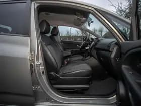 Kia Venga 1.6 CVVT DynamicPLusLine Automaat 1e Eig. +NAP NL- auto thumbnail 14