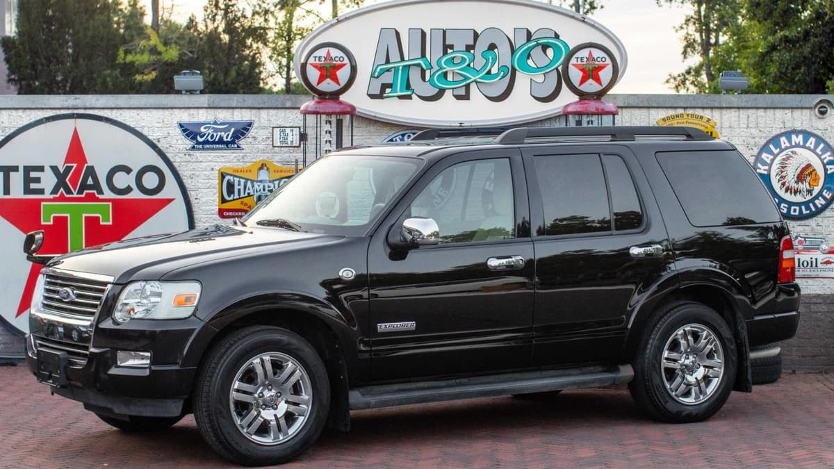 Ford EXPLORER 4.0 V6 XLT 4x4 SUV 7- pers. 1e Eigenaar — foto 1