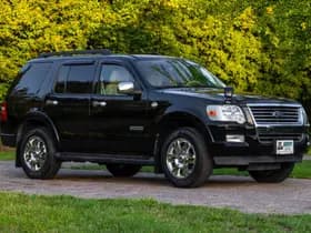 Ford EXPLORER 4.0 V6 XLT 4x4 SUV 7- pers. 1e Eigenaar thumbnail 2