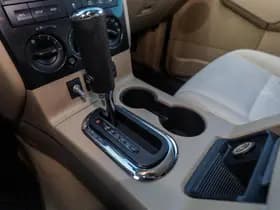 Ford EXPLORER 4.0 V6 XLT 4x4 SUV 7- pers. 1e Eigenaar thumbnail 18