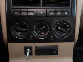 Ford EXPLORER 4.0 V6 XLT 4x4 SUV 7- pers. 1e Eigenaar thumbnail 19