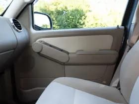 Ford EXPLORER 4.0 V6 XLT 4x4 SUV 7- pers. 1e Eigenaar thumbnail 25