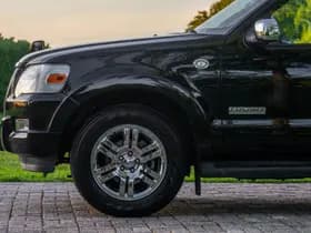 Ford EXPLORER 4.0 V6 XLT 4x4 SUV 7- pers. 1e Eigenaar thumbnail 10