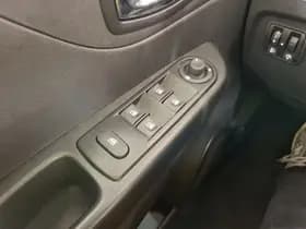 Renault Captur 0.9 TCe Expression 1e Eig. 43.700 km +NAP NL- auto thumbnail 12