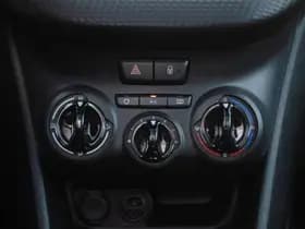 Peugeot 2008 1.2 PureTech Active 1e Eig. 32.494 km +NAP NL- auto thumbnail 19