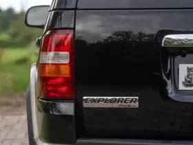 Ford USA EXPLORER 4.6 V8 Eddie Bauer 4x4 SUV 7- pers. 1e Eig. thumbnail 11