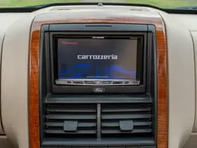 Ford USA EXPLORER 4.6 V8 Eddie Bauer 4x4 SUV 7- pers. 1e Eig. thumbnail 27