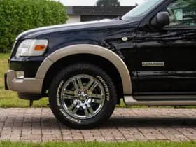 Ford USA EXPLORER 4.6 V8 Eddie Bauer 4x4 SUV 7- pers. 1e Eig. thumbnail 7