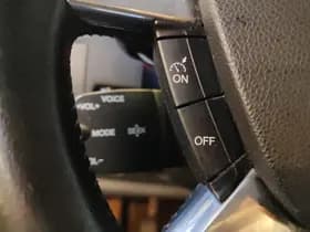 Ford C-Max 1.8- 16V Titanium Flexifuel 1e Eig. 89.100 km +NAP NL- auto thumbnail 9