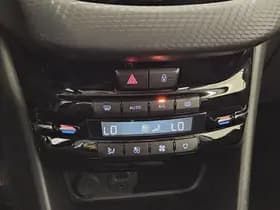 Peugeot 208 1.2 PureTech Allure 1e Eig. 43.200 km +NAP NL- auto thumbnail 12