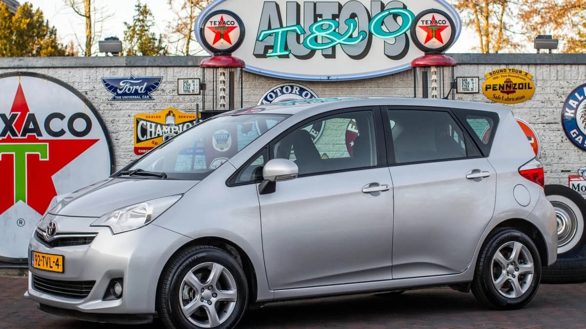 Toyota Verso-S 1.3 VVT- i Automaat 1e Eig. +NAP NL- auto — foto 1